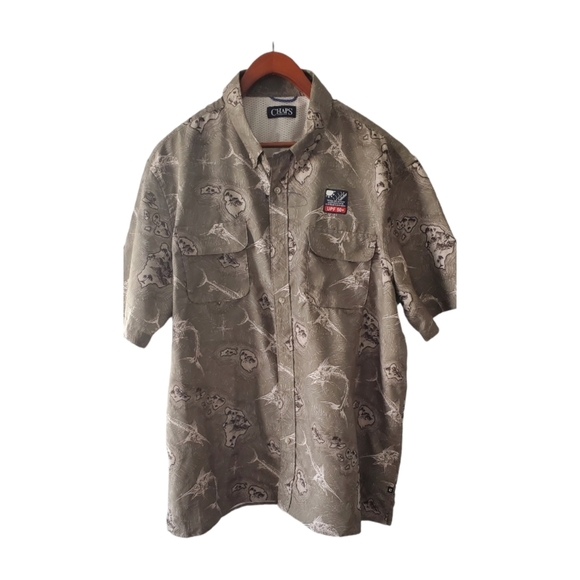Chaps Men's Tropical Hawaiian Fish Shirt UPF 50+ Sun Protection Untucked Shirt - Picture 1 of 7
